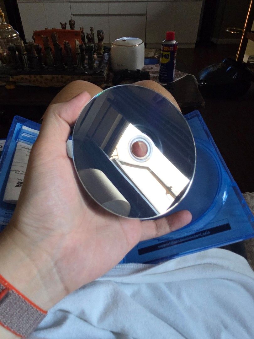 Clair Obscur Expedition 33 - PS5 Game (Category: PlayStation) located in Bacoor. Submitted by bobfreking55 (Listing ID 1470239301, Image 3). Description: Got Clair Obscur Expedition 33 for PlayStation 5. Physical disc inside the original blue case. Rated M18. Played through once, finished the game, no scratches on the disc at all. Case closes properly and keeps the disc secure. Ready for the next player..