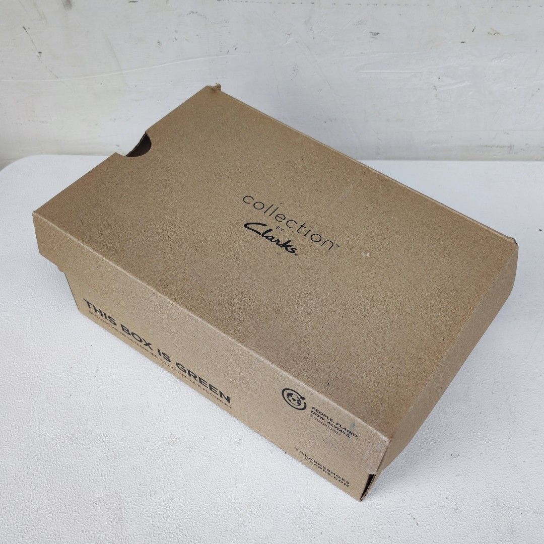 CLARKS Leather Slingback Heels (Category: Heels) located in Caloocan City. Submitted by iamqwertyy (Listing ID 1467177772, Image 2). Description: - Brand: Clarks (Model: Illeana Poppy) - Color: Black - Size: US 7 M / UK 4.5 D / EU 37.5 Comfort Features: Ortholite Footbed, Smooth Textile Linings, Durable Rubber Outsole Premium Leather Adjustable Hook and Loop Ankle Strap .