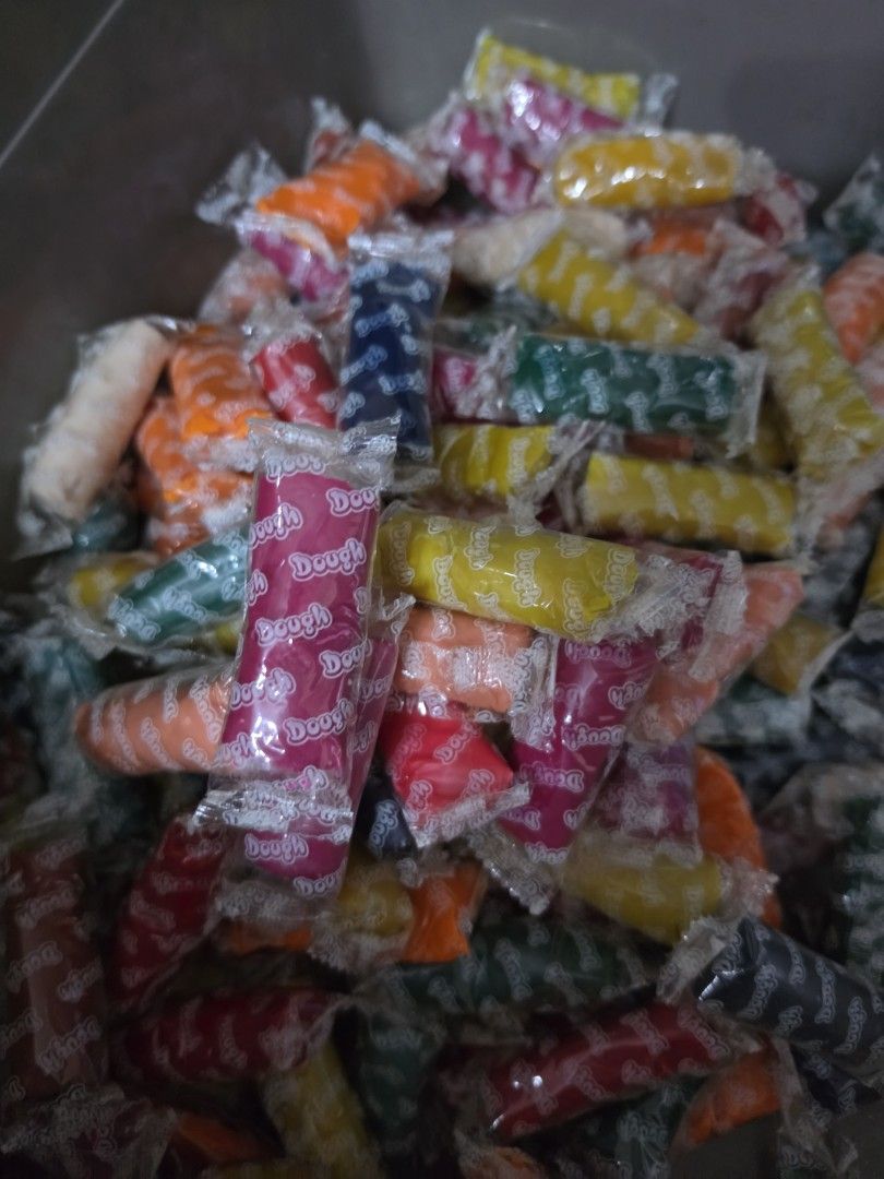 Clay per pack (Category: Handmade Craft) located in Manila. Submitted by kimmmiii999 (Listing ID 1470145566, Image 3). Description: It's clay in small packs. Different colors available..