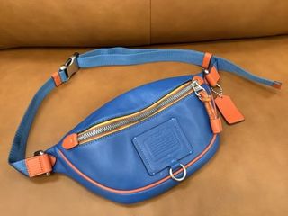 (Category: ) located in . Submitted by qlovepink (Listing ID 1470293176, Image 1). Description: .