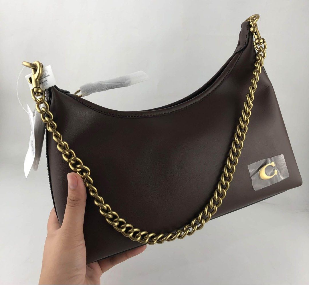 Coach Juliet (Category: Shoulder Bags) located in Binan City. Submitted by pinkykeenshop (Listing ID 1470347030, Image 2). Description: .