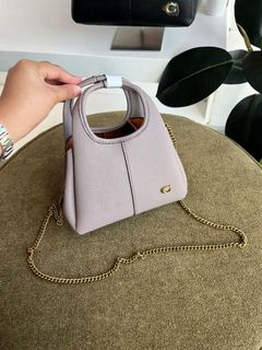 (Category: ) located in . Submitted by bagsboutiqueph (Listing ID 1470144454, Image 1). Description: .