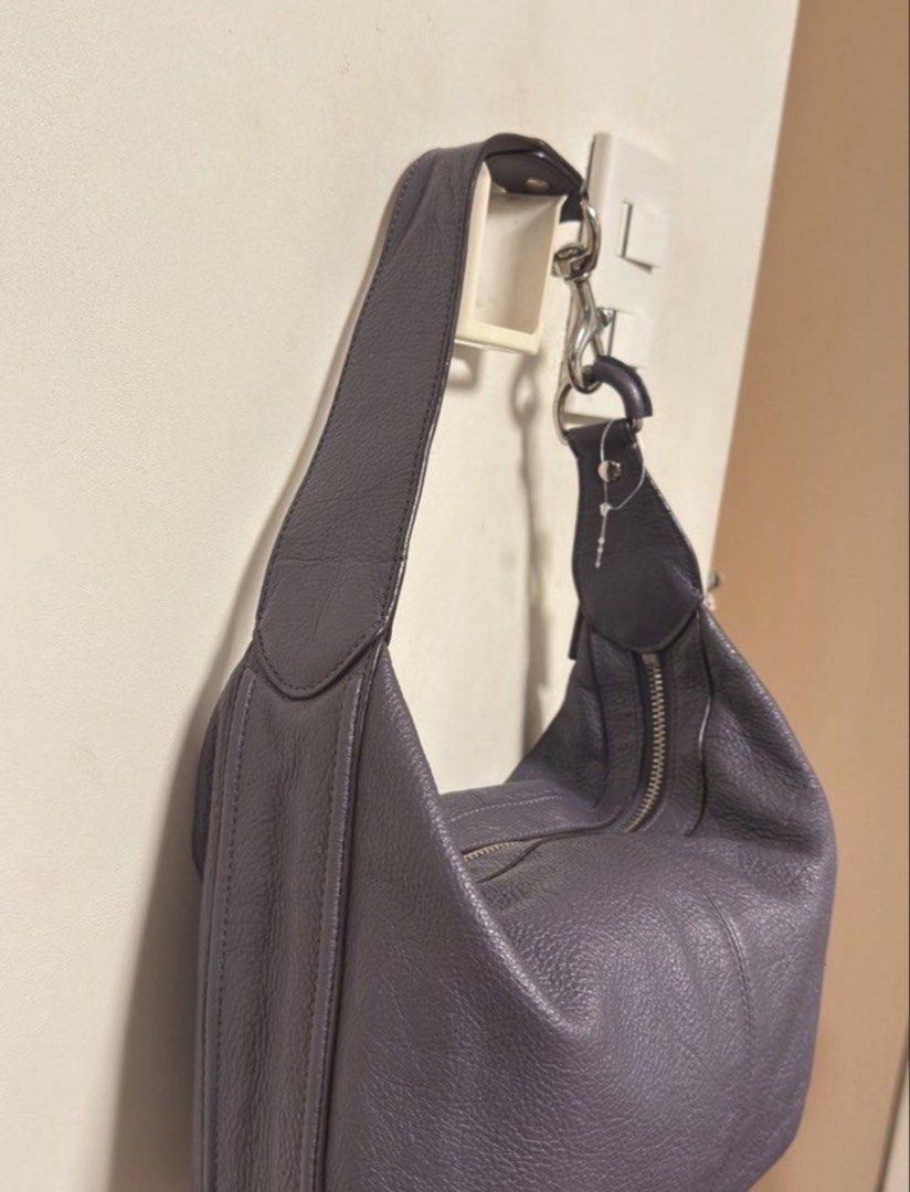 Coach Leather Shoulder Bag Grey (Category: Luxury Bags & Wallets) located in Makati City. Submitted by cars_online (Listing ID 1470170443, Image 1). Description: authentic coach kili bag no tears no rubs in excellent condition no flaws .