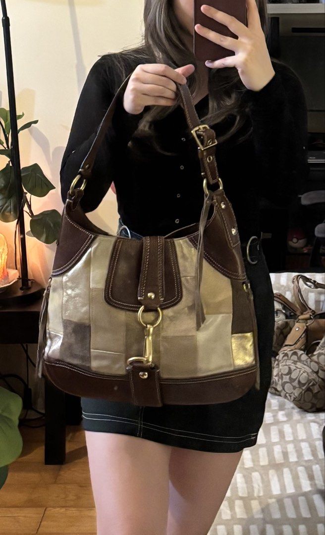 Coach patchwork hobo vintage (Category: Shoulder Bags) located in Binangonan. Submitted by bagsistersph (Listing ID 1470197543, Image 2). Description: .
