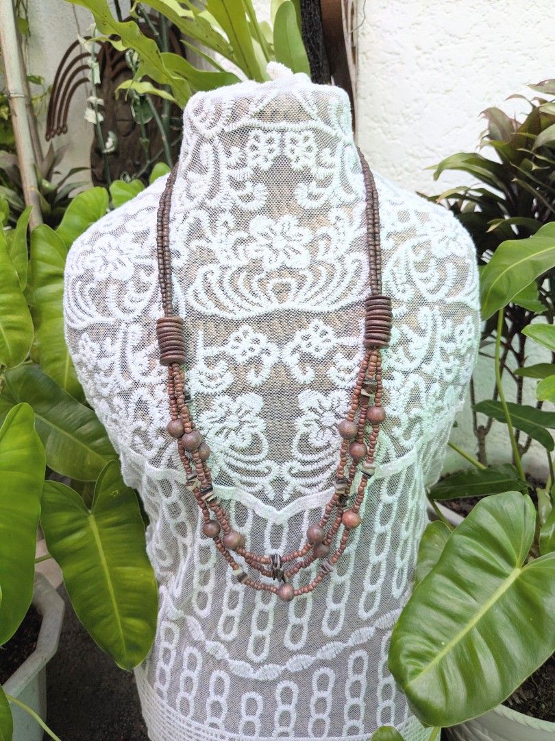 Cocoa Trail Handcrafted Necklace (Category: Necklaces) located in Las Pinas. Submitted by amisells (Listing ID 1470222142, Image 1). Description: ⋆⊱༻𖥸༺⊰⋆ every piece in our collection is thoughtfully handcrafted using an exquisite selection of locally sourced natural materials! discover the beauty of authentic craftsmanship through coconut heishi beads, lumbang seed beads, bayong and gmelina wood beads, coco side-drill beads, one-eye coconut, ti