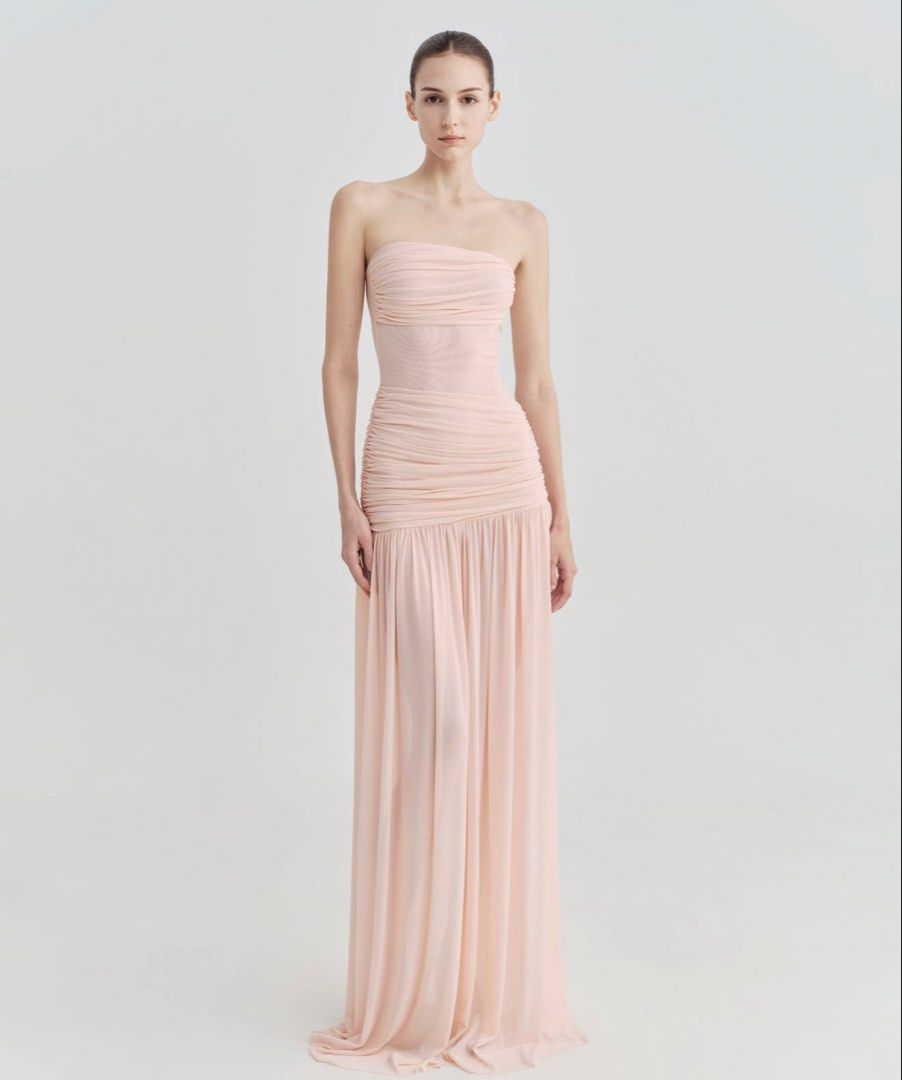 Cocosin victoria strapless maxi dress, Women's Fashion, Dresses & Sets ...