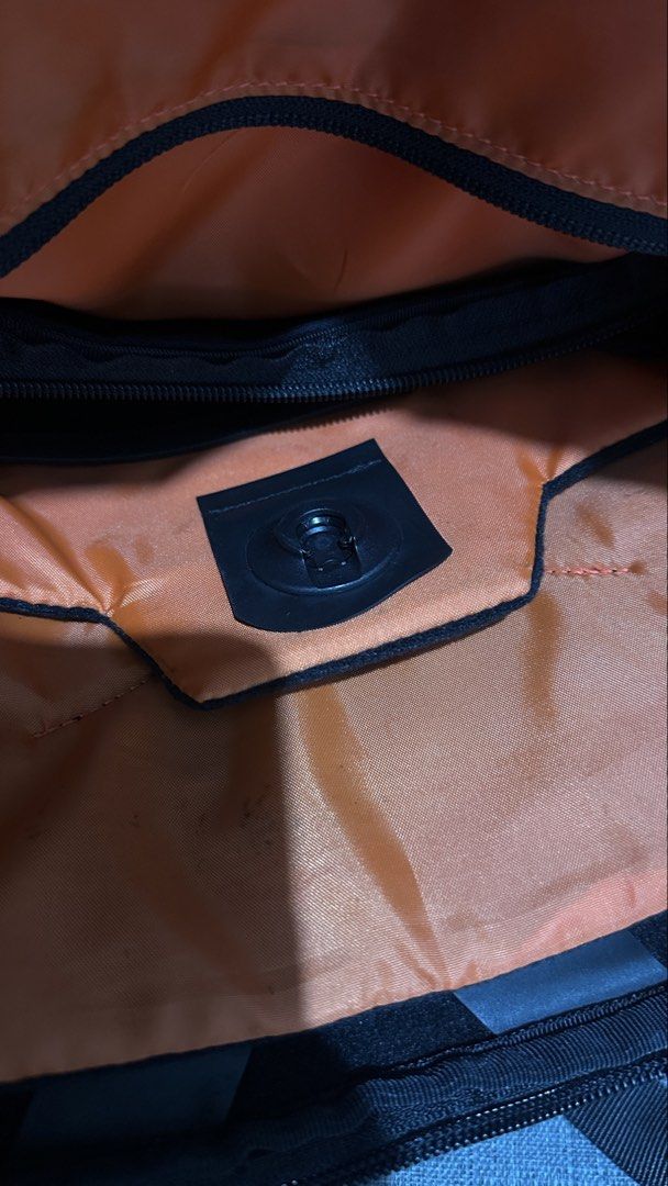Code of Bell X-Tote (Category: Backpacks) located in Manila. Submitted by rglknt (Listing ID 1470298311, Image 3). Description: Code of Bell X-Tote (Black) Price: ₱6,000 Selling my Code of Bell X-Tote. Bought it secondhand for around ₱9,000. Condition: * Well-used but still functional. * Issue with the magnetic laptop compartment strap (see photos). * Some peeling on the interior tag (see photos). * Please check all photos for the actual conditio