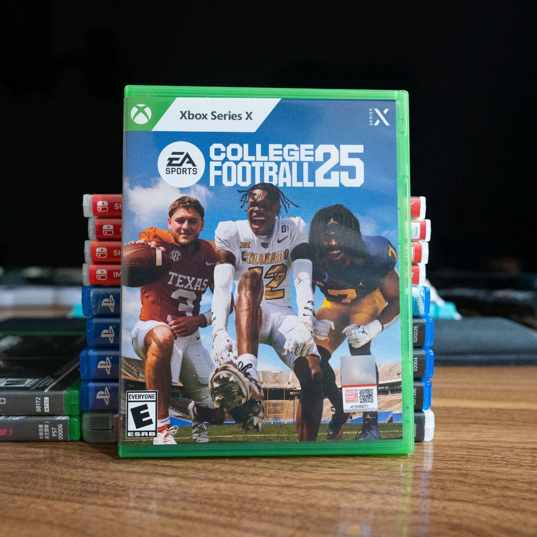 College Football 25 XBOX (Category: Xbox) located in Manila. Submitted by Verho (Listing ID 1470340140, Image 1). Description: College Football 25 for XBOX Series X Selling for 500 Price Negotiable.
