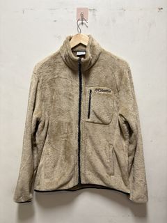 (Category: ) located in . Submitted by crvzthrift (Listing ID 1470280095, Image 1). Description: .