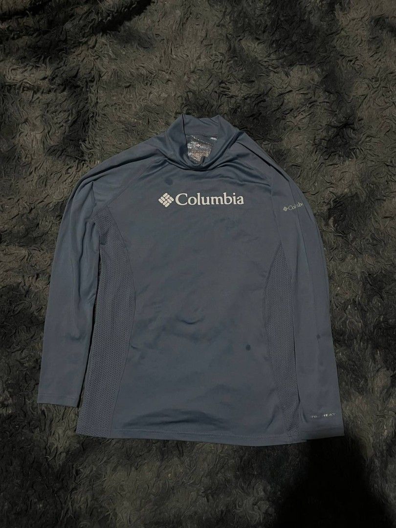 Columbia Rush guard (Category: Activewear) located in Manila. Submitted by garmentsreseller (Listing ID 1470295583, Image 1). Description: SIZE - SMALL WIDTH - 16 LENGTH - 25.