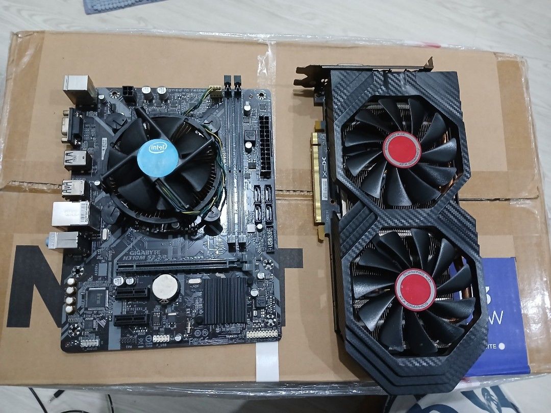 Combo cpu (Category: Computer Parts) located in Kuala Lumpur. Submitted by ar1qq (Listing ID 1470169774, Image 1). Description: *COMBO CPU+GPU+MOBO Gpu : rx 590 cpu : i3 9100f mobo : h310m add on : case rm 50 with 3 argb light.