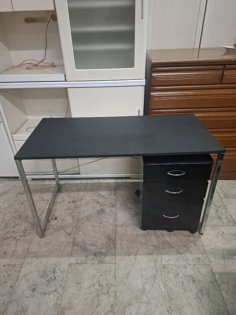 Computer Study Table Office Desk with Pedestal File Drawer Set (Category: Tables & Sets) located in Quezon City. Submitted by dannikkishoppe2 (Listing ID 1470257755, Image 2). Description: Computer Study Table Office Desk with Pedestal File Drawer Set‼️₱8000‼️ Please manage your expectations as there might be minimal flaws. Color may vary due to lighting, it may appear darker or lighter in person. Check photos first before buying. Please refrain 