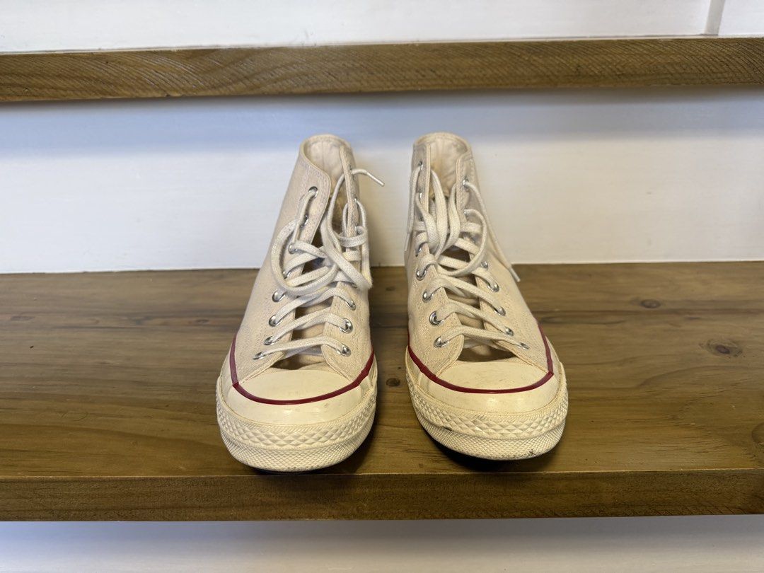 Converse Chuck 70s (Category: Sneakers) located in Calamba. Submitted by d_curated_market_17 (Listing ID 1470158563, Image 2). Description: Size 8.5 US (fits 9US) Lightly Used NO INCLUSIONS.