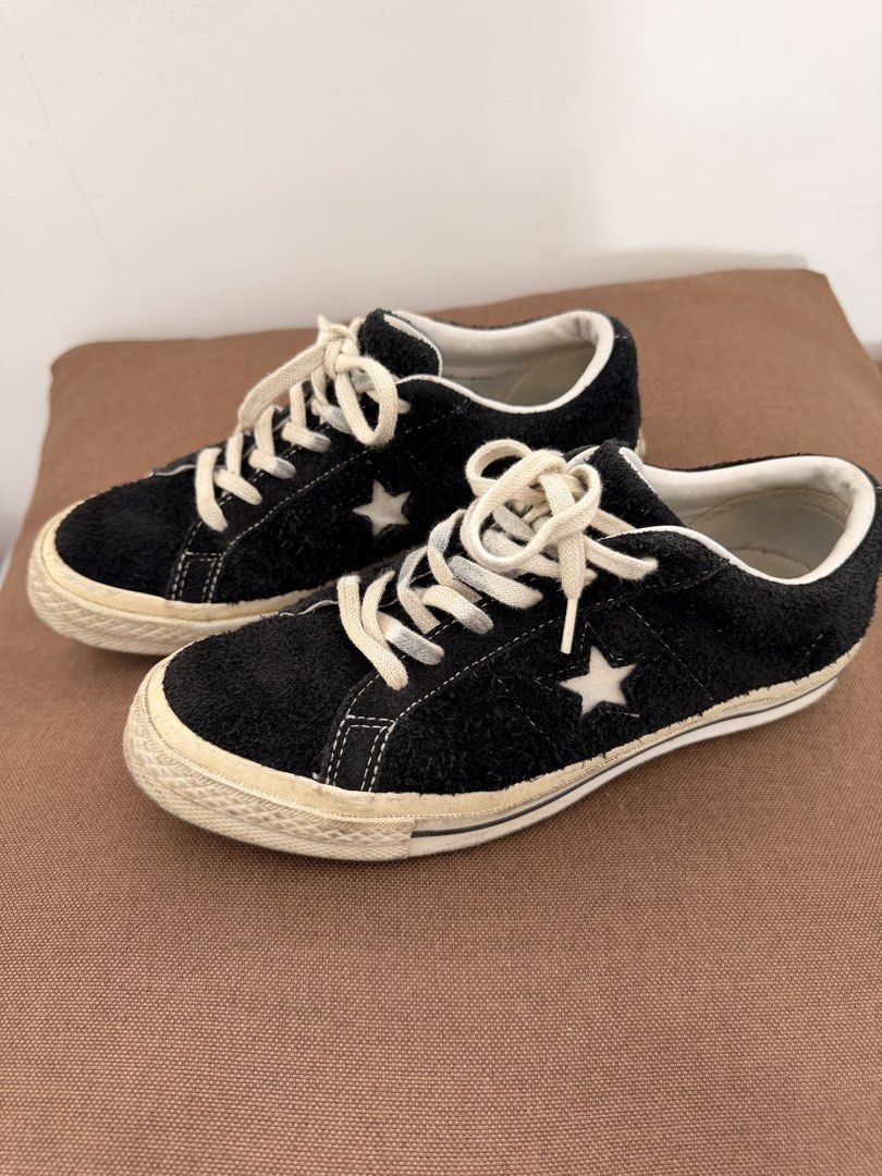 converse one star (Category: Casual Shoes) located in Cavite. Submitted by dalowf (Listing ID 1470170197, Image 1). Description: 24 cm .