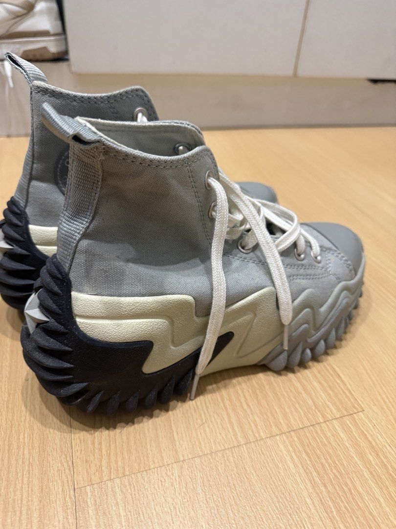 Converse Run Star Motion High-Top — Grey (Category: Sneakers & Footwear) located in Pasig City. Submitted by kristenfinds (Listing ID 1470309193, Image 2). Description: Message for more details. 🤍.