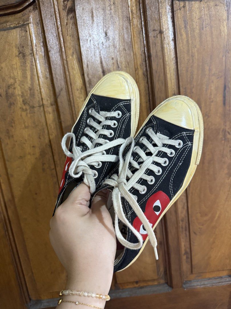 Converse x Comme des Garçons (CDG) PLAY Chuck 70 OX (Category: Sneakers) located in Imus. Submitted by mysticstar_f121de (Listing ID 1470158757, Image 3). Description: US mens 7.