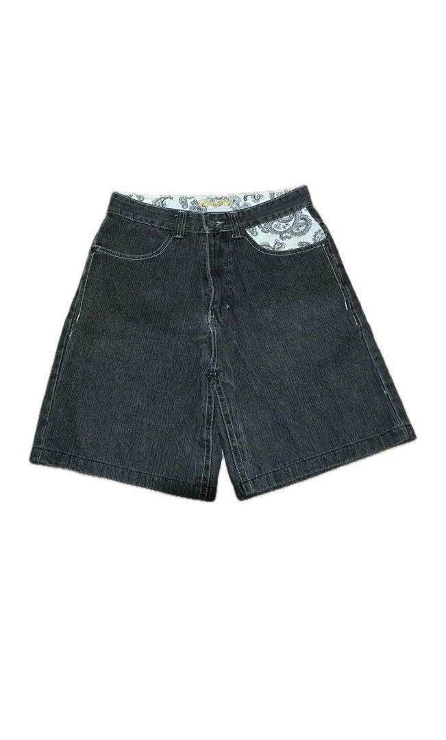 Coogi Jorts (For Sale) (Category: Shorts) located in Manila. Submitted by katangiii (Listing ID 1470309461, Image 1). Description: coogi jorts price: ₱700.