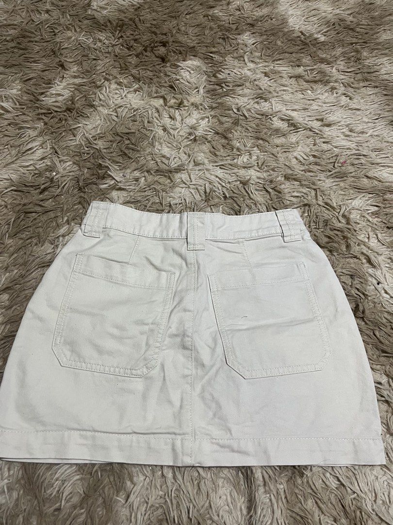 Cotton On Denim Cream Skirt (Category: Skirts) located in Mandaluyong City. Submitted by declutters_cb (Listing ID 1470284910, Image 3). Description: .