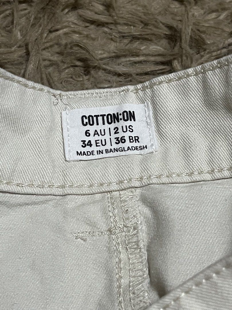 Cotton On Denim Cream Skirt (Category: Skirts) located in Mandaluyong City. Submitted by declutters_cb (Listing ID 1470284910, Image 2). Description: .