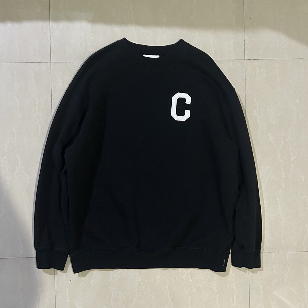 Covernat Black C Logo Sweatshirt (Category: Coats, Jackets and Outerwear) located in San Fernando. Submitted by thrift_lang_ni_kim (Listing ID 1470324219, Image 1). Description: ⬇️ DETAILS ⬇️ Covernat Black C Logo Sweatshirt (heavy cotton) DIMENSIONS (INCHES) Width:23 Length:27 Best fit: XL Color rate:9/10 Condition/Issue: Excellent condition Mine: ₱400 Minimum increment: ₱50 Already washed and ready to wear. 📌 Please check all photos carefully 