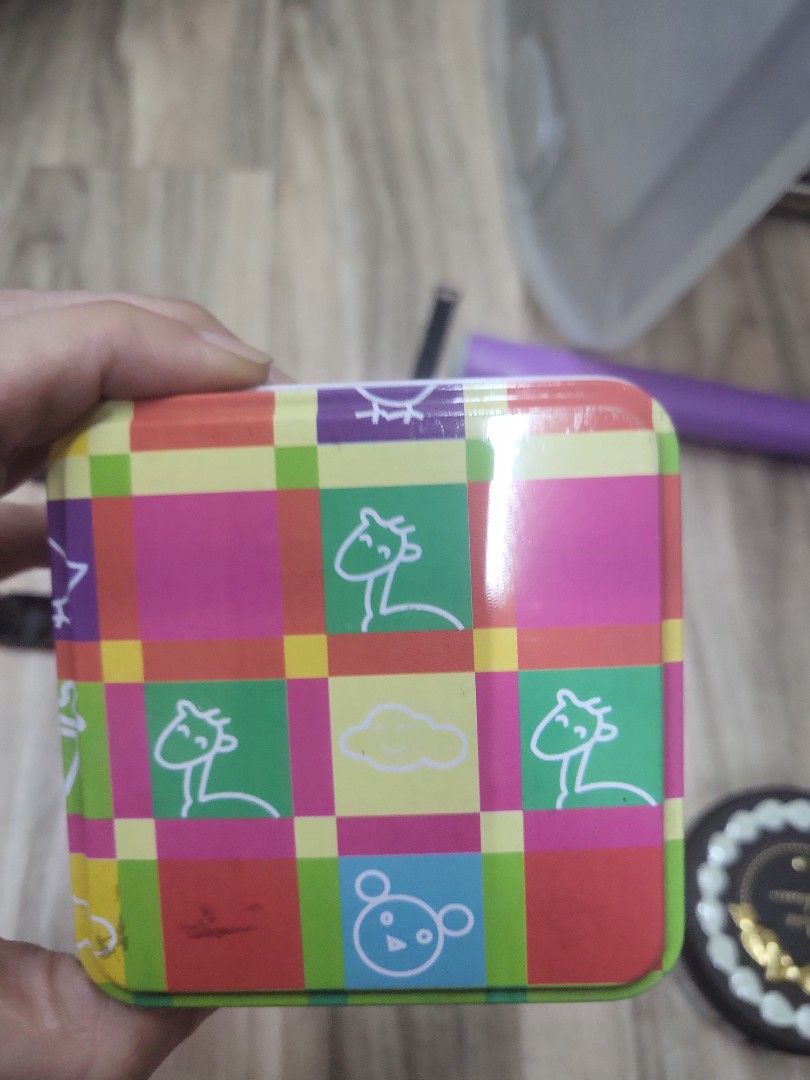 cute square tin can (Category: Accessory Holder, Box & Organizers) located in Caloocan City. Submitted by lynette1977 (Listing ID 1470222495, Image 1). Description: .