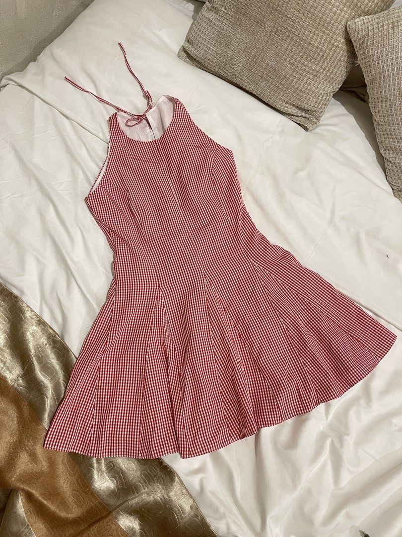 Dalla Saigon Gingham Dress (Category: Dresses) located in Quezon City. Submitted by everythingmustgo__ (Listing ID 1470255362, Image 1). Description: Dalla Saigon Gingham Dress (from Vietnam 🇻🇳) - brand new with tags - size: small - best fits: extra small to small frames (my actual size is xs-s, when worn for reference only) - super cute for picnic or dress up dates! - with built-in shorts ‼️ firm with price. low ballers will not be entertained