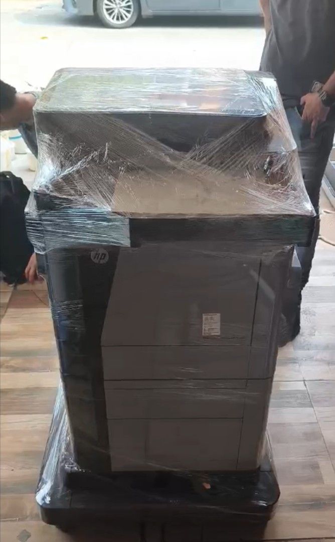 Daryl Peru (Category: Printers, Scanners & Copiers) located in Manila. Submitted by mcdarylpers (Listing ID 1470280666, Image 1). Description: .