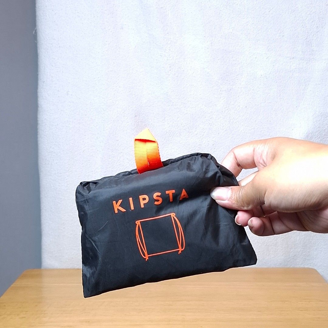 Packable Decathlon Kipsta Drawstring Backpack (Category: Backpacks) located in Baguio. Submitted by kathuu27 (Listing ID 1470226988, Image 2). Description: Decathlon Kipsta Drawstring Backpack Packable 15L Bag unfolded: 40 x 1 x 46.7cm Bag folded: 10.5 x 15 x 1cm No issue Baguio City Based (open for dropping/meet-up) Outside Baguio - Payment First Shipping +SF Courier: Jnt.