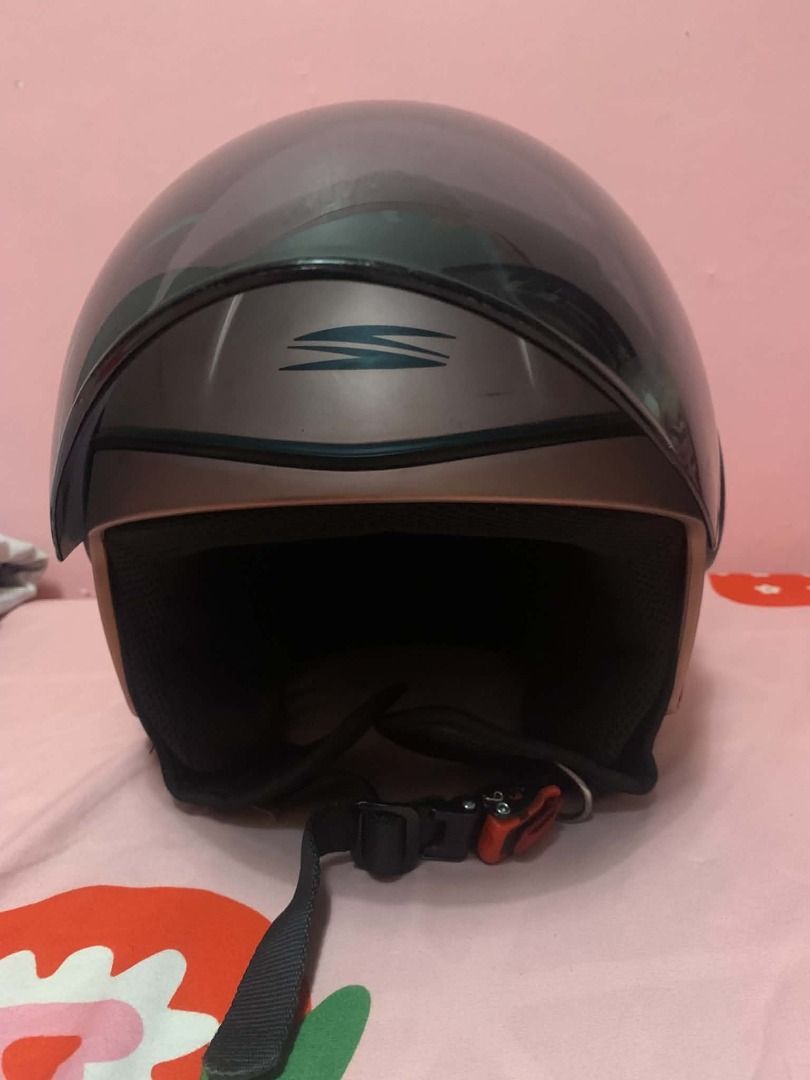 Declutering (Category: Other Motorcycles Parts and Accessories) located in Caloocan City. Submitted by jatrix (Listing ID 1470214620, Image 3). Description: Baka may trip package napo - Spyder Reboot2 Helmet - 2000 - SEC Safety Jacket - 3000 di haloa nagamit - T5 Bluetooth Intercom - 2300 6.5k take all .