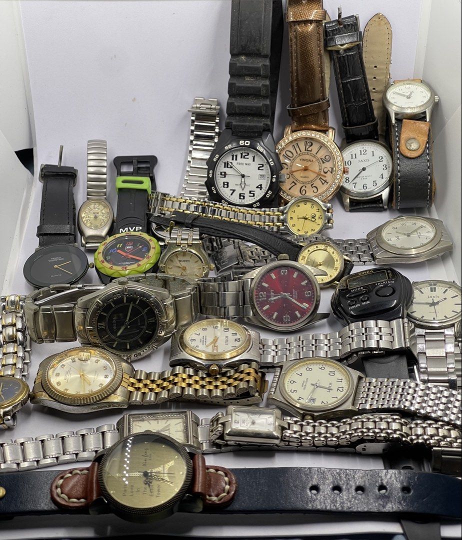 Defective watches (Category: Men's Watches) located in Surigao. Submitted by curatedwatchesph (Listing ID 1470294964, Image 1). Description: Most are working. Madami faded na yung finish. As is where is. May be used for parts 22 pcs. Dm for details. Shipping vis LBC.