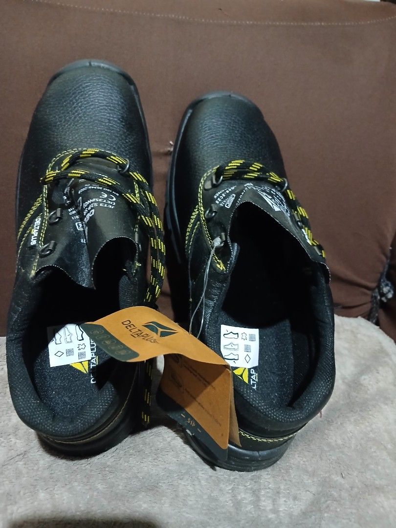Delta Plus safety shoes (Category: Casual Shoes) located in Tanauan. Submitted by villegasmy47604 (Listing ID 1470238673, Image 1). Description: brandnew delta plus no box included.
