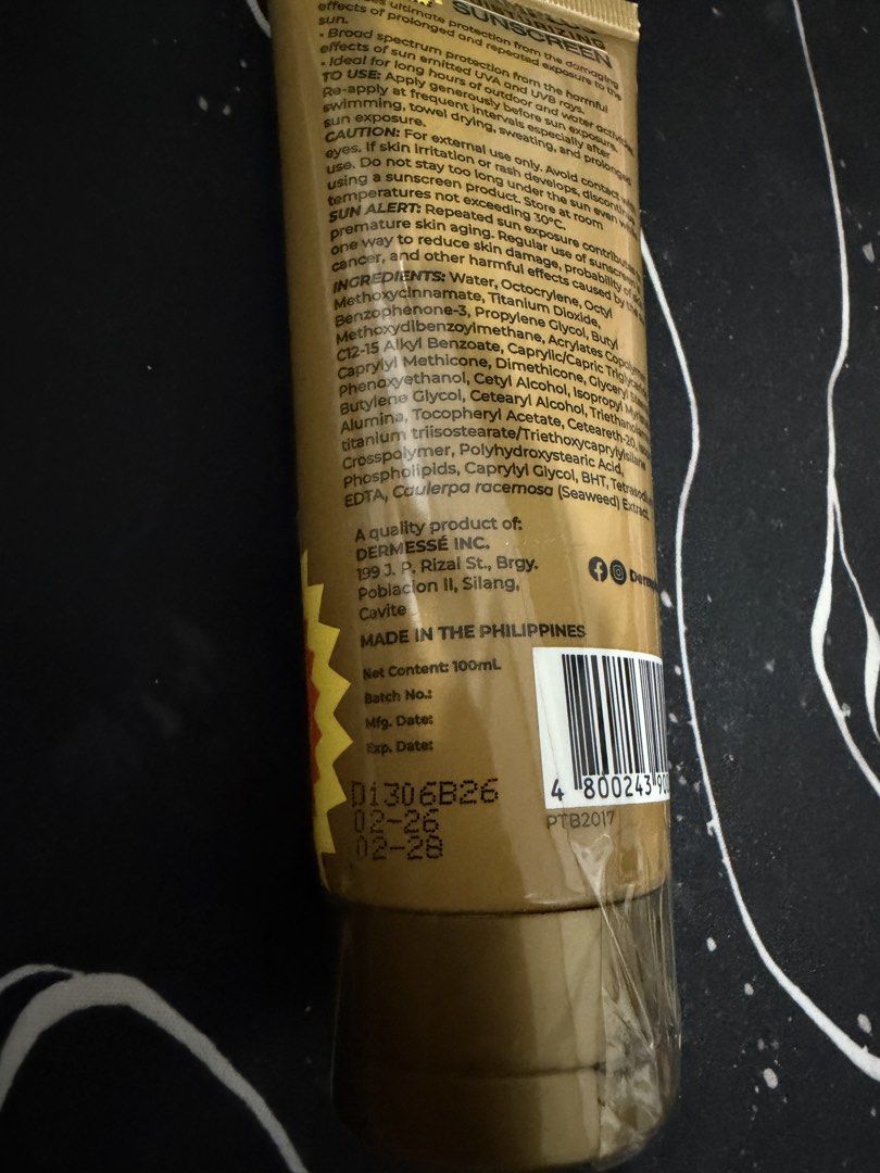 DERMPLUS Sunscreen Ultimate SPF 60 100mL (Category: Body Care) located in Makati City. Submitted by mtcfashionfinds (Listing ID 1470275889, Image 2). Description: DERMPLUS Sunscreen Ultimate SPF 60 100mL.