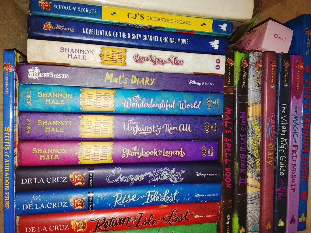 Descendants Books (Read Description!) (Category: Children's Books) located in Manila. Submitted by ethnctwts (Listing ID 1470251448, Image 3). Description: FOR SALE: DESCENDANTS BOOKS COLLECTION Payment first (Gcash) Shipping (LBC) PM for pics and proof of condition 📍Loc: Talavera, Nueva Ecija Take All: 6,500 (LESS 500) * Can give discount if buying more than 2 books 💢 COLLECTOR'S ITEMS / RARE 1. The Magic of Friendship - 1,500 2. The Villain K