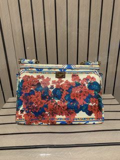 (Category: ) located in . Submitted by preluxuria_online_shop (Listing ID 1470286023, Image 1). Description: .