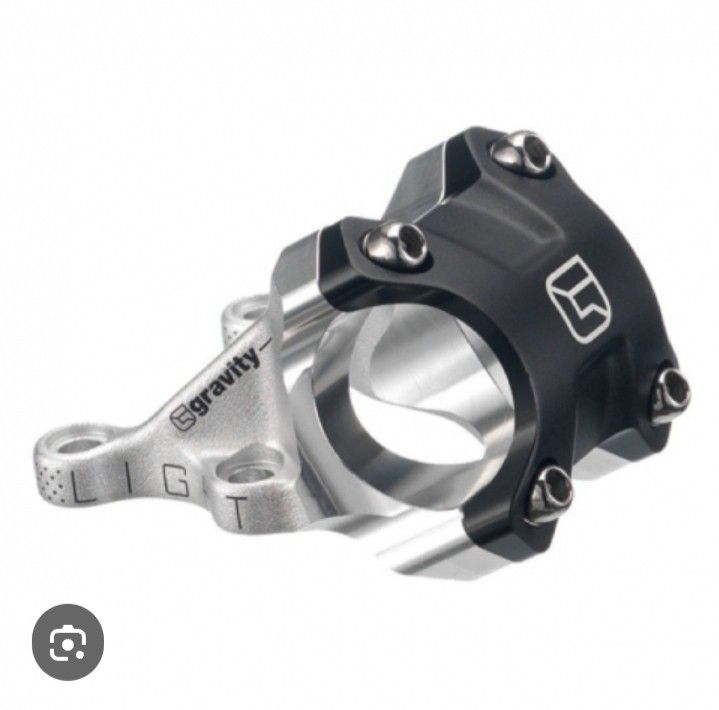 SUNLINE AND FSA GRAVITY LIGHT DH DIRECT MOUNT STEMS (Category: Bicycles) located in Cabuyao City. Submitted by Bike_Clothing10 (Listing ID 1470208554, Image 3). Description: READ FIRST... FOR SALE: DH DIRECT MOUNT STEMS -FSA GRAVITY LIGHT- Excellent Condition Few Scratches only 31.8 Clamping Note: 2 Bolts only included PRICE: 1650 -SUNLINE- Excellent Condition With few scratches 31.8 Clamping PRICE: 2K PICK UP OR SHIPPING ONLY LOCATION: Cabuyao L