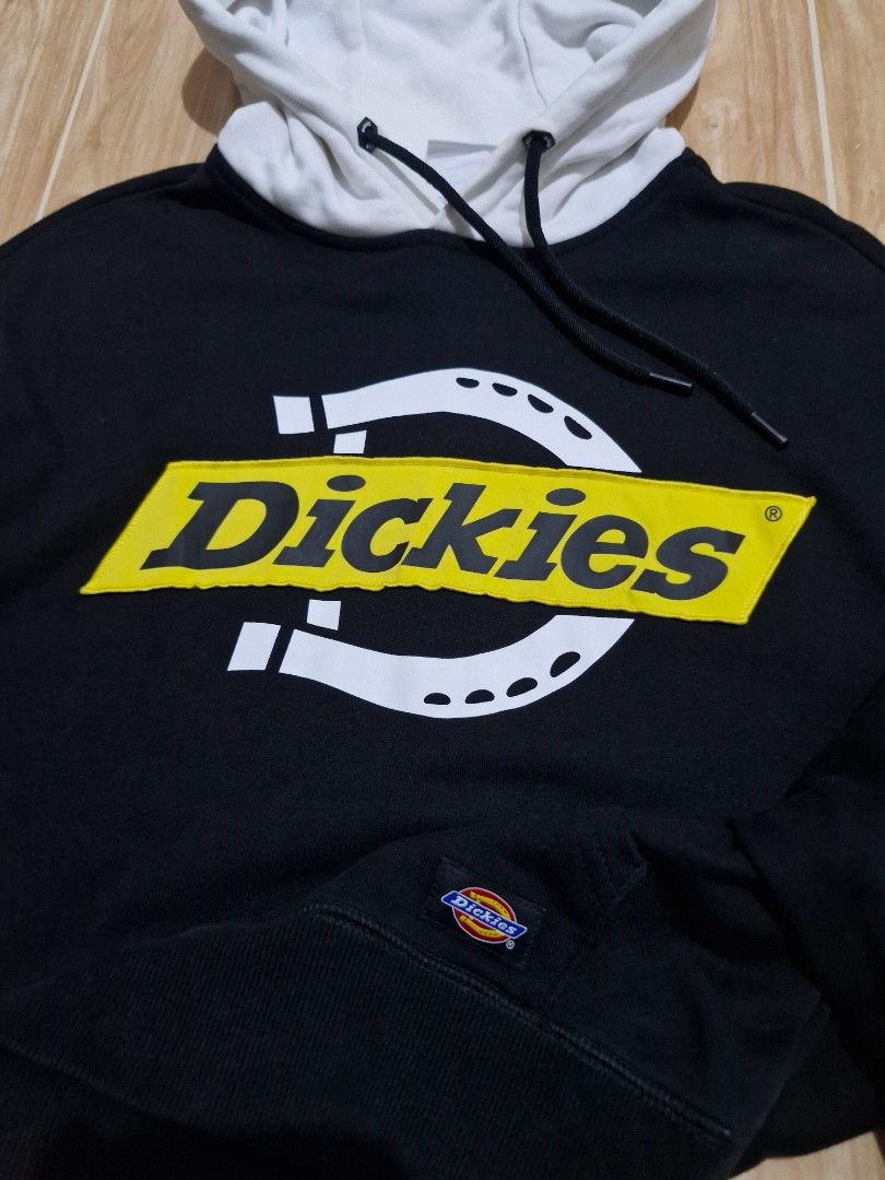 Dickies (Category: Hoodies) located in Antipolo. Submitted by kentoy6666 (Listing ID 1470306952, Image 3). Description: .
