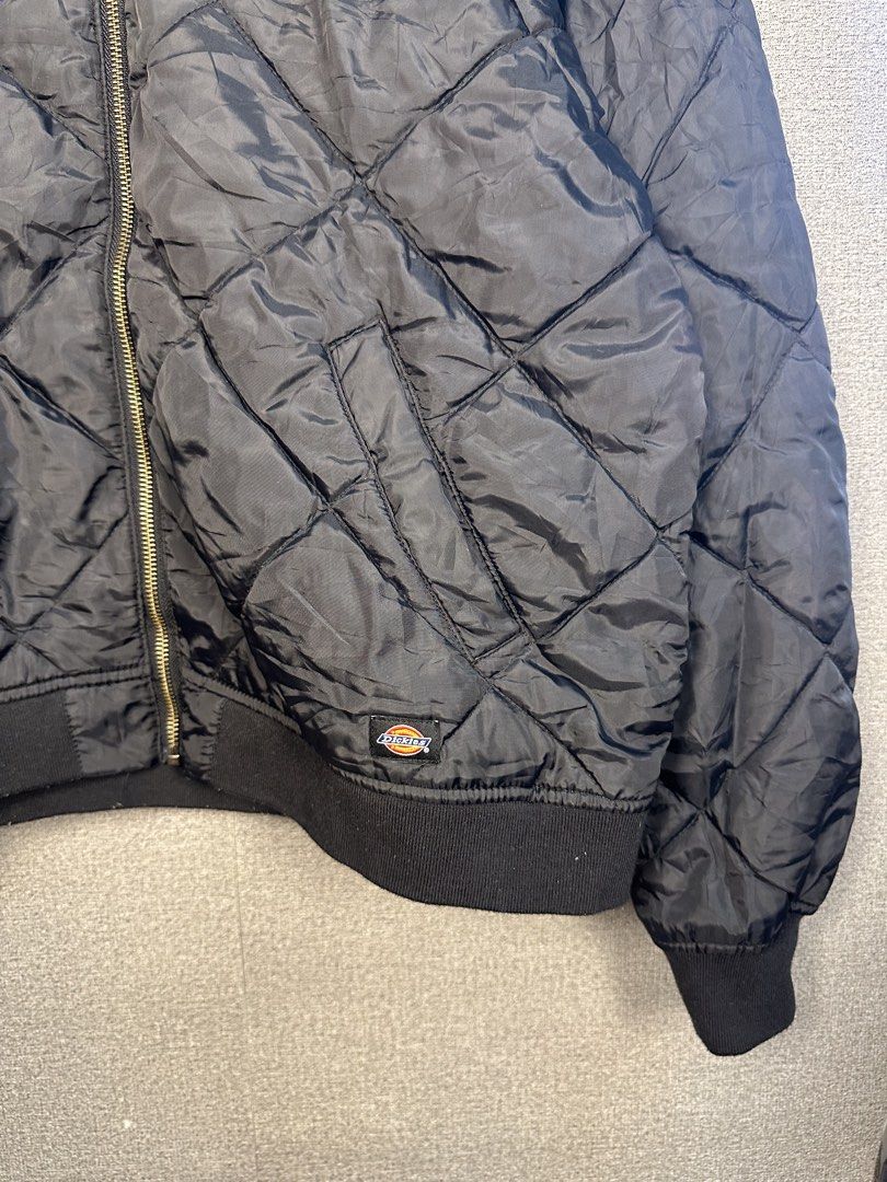 DICKIES BOMBER JACKET (WOMEN) BOXY TYPE (Category: Coats, Jackets and Outerwear) located in Rizal. Submitted by jamesthrift (Listing ID 1470159217, Image 3). Description: DICKIES BOMBER JACKET (WOMEN) BOXY TYPE Size : XL on tag fit to L Dimes: -width 24 -length 24 Condition: excellent Color Rate: 9.5 Issue: none 🏷️499+sf.