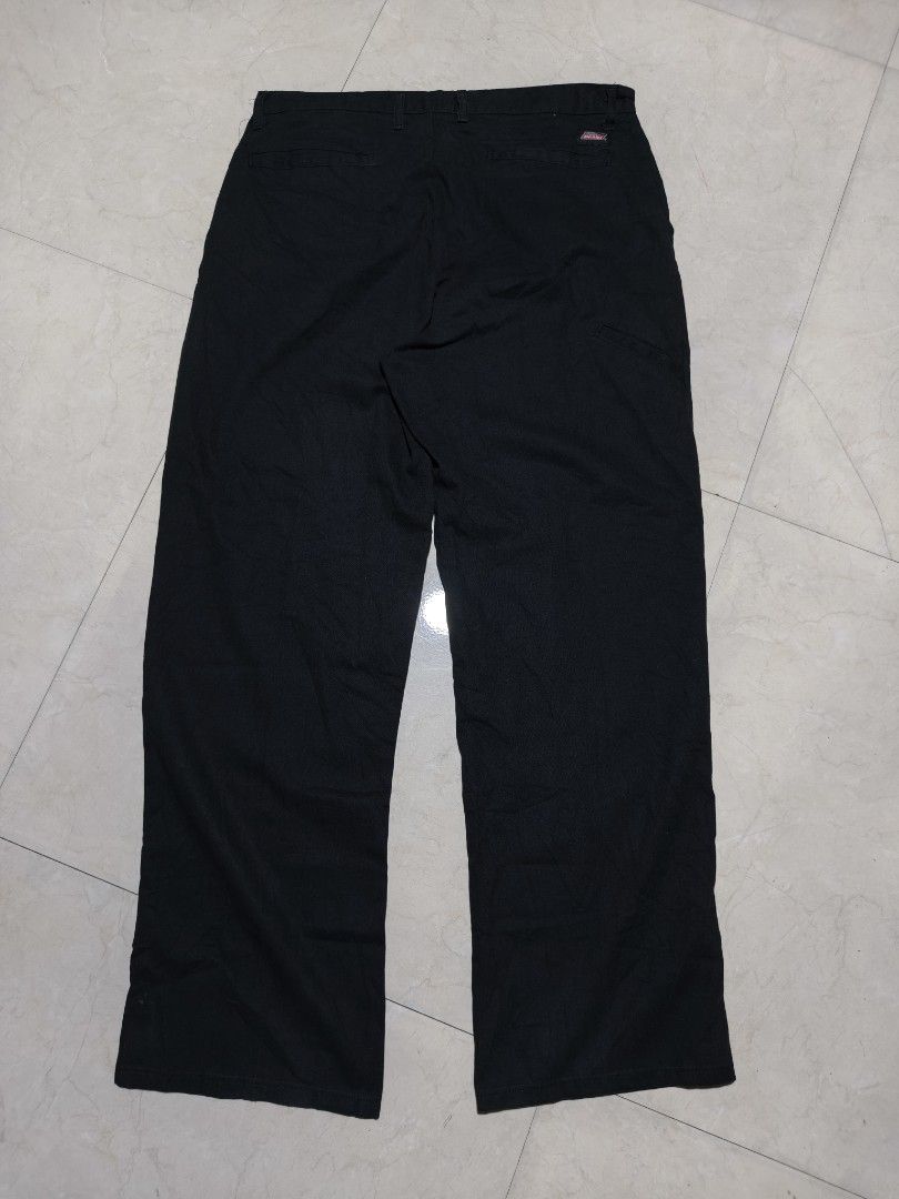 Dickies double patch workwear pants (Category: Trousers) located in Mandaue City. Submitted by back2street- (Listing ID 1470314881, Image 2). Description: -Width 34" -Length 43" -Open leg 9 almost 10".