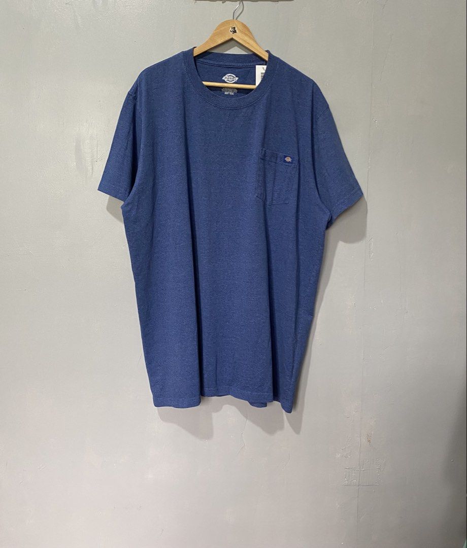 DICKIES POCKET (Category: Tshirts & Polo Shirts ) located in Quezon City. Submitted by fast_break (Listing ID 1470286924, Image 3). Description: COLOR: BLUE HEATHER SIZE: 3XL ON TAG DIMES: 28 x 34L📏 COLOR RATE:9.8/10 EXCELLENT CONDITION AS NEW ✅ NO ISSUE LOC:NOVA QC📍 DM TO PURCHASE 💌.