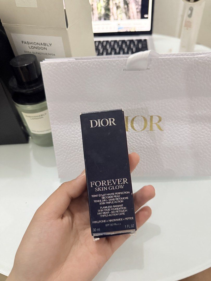 Dior Forever Skin Glow Foundation 2N (Category: Makeup) located in Pasig City. Submitted by andrei.decyy (Listing ID 1470340658, Image 2). Description: Missing 3 pumps max - Brand: Dior - Product: Forever Skin Glow Foundation - Shade: 2N Neutral - Size: 30ml bottle - Sun Protection: SPF 50 PA+++ - Key Ingredients: Hyaluronic acid, niacinamide, and peptide - Finish: Radiant, flawless, and long-wearing - Inclusion: With original outer box packaging