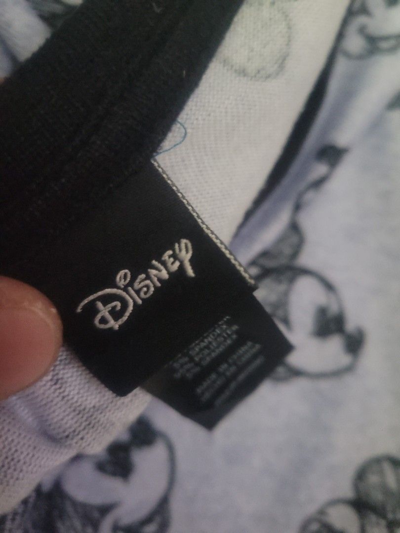 Disney Pajama Top (Category: Others Tops) located in Los Banos. Submitted by lopecruz (Listing ID 1470270770, Image 3). Description: 22"armpit laid flat 25"length S-M condition : like new.