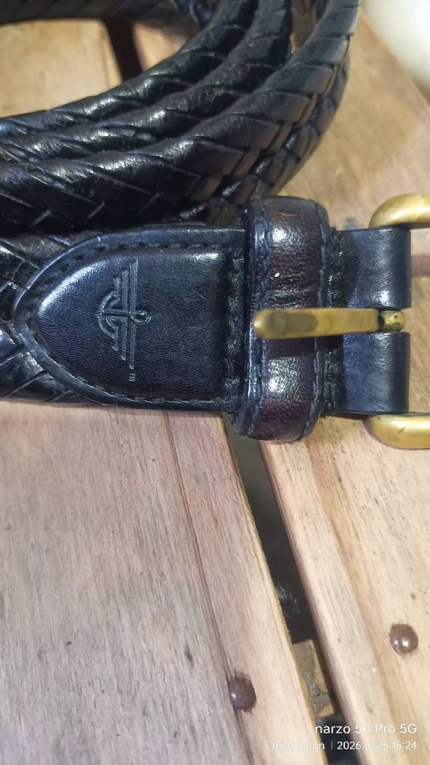 Dockers Black Braided Leather Belt (Category: Belts) located in Santo Tomas. Submitted by pickers_corner (Listing ID 1470309459, Image 2). Description: DOCKERS Leather Braided Belt universal size belt W26-44 excellent condition - Brand: Dockers - Color: Black with brass-tone hardware - Material: Genuine leather - Size: 44/110 (Style: 2724) - Design: Textured braided weave for flexible, adjustable sizing - Condition/Versatility: Classic wardrobe s