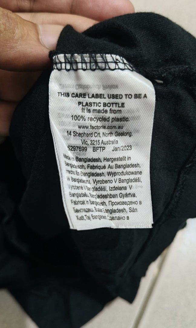 Dodgers LA (Category: Activewear) located in Manila. Submitted by moneyroll420 (Listing ID 1470281870, Image 3). Description: size small.