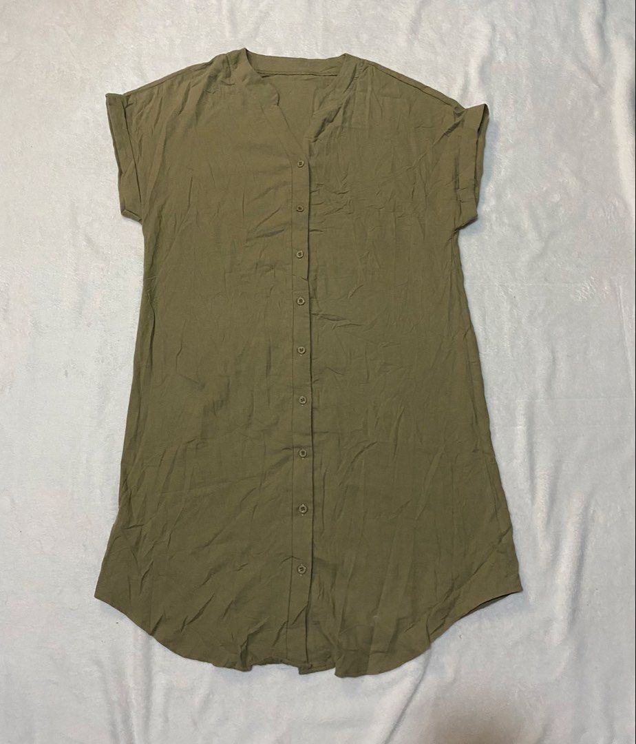 Doll Dress (Category: Dresses) located in Pasig City. Submitted by queensclothing (Listing ID 1470183235, Image 3). Description: Maganda tila kaya hanggang large.