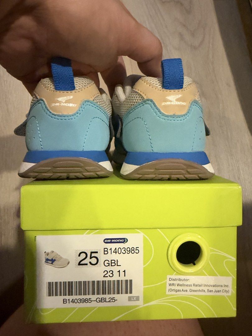 Dr. Kong Shoes (Category: Babies & Kids Fashion) located in Quezon City. Submitted by rachellim20244 (Listing ID 1470308682, Image 2). Description: RFS: outgrown.