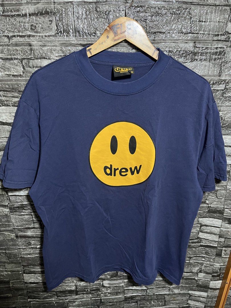 Drew House Mascot SS Shirt (Category: Tshirts & Polo Shirts ) located in Manila. Submitted by flex_curation (Listing ID 1470348721, Image 1). Description: 22x26 IN VERY GOOD CONDITION BACOOR CAVITE LOC.
