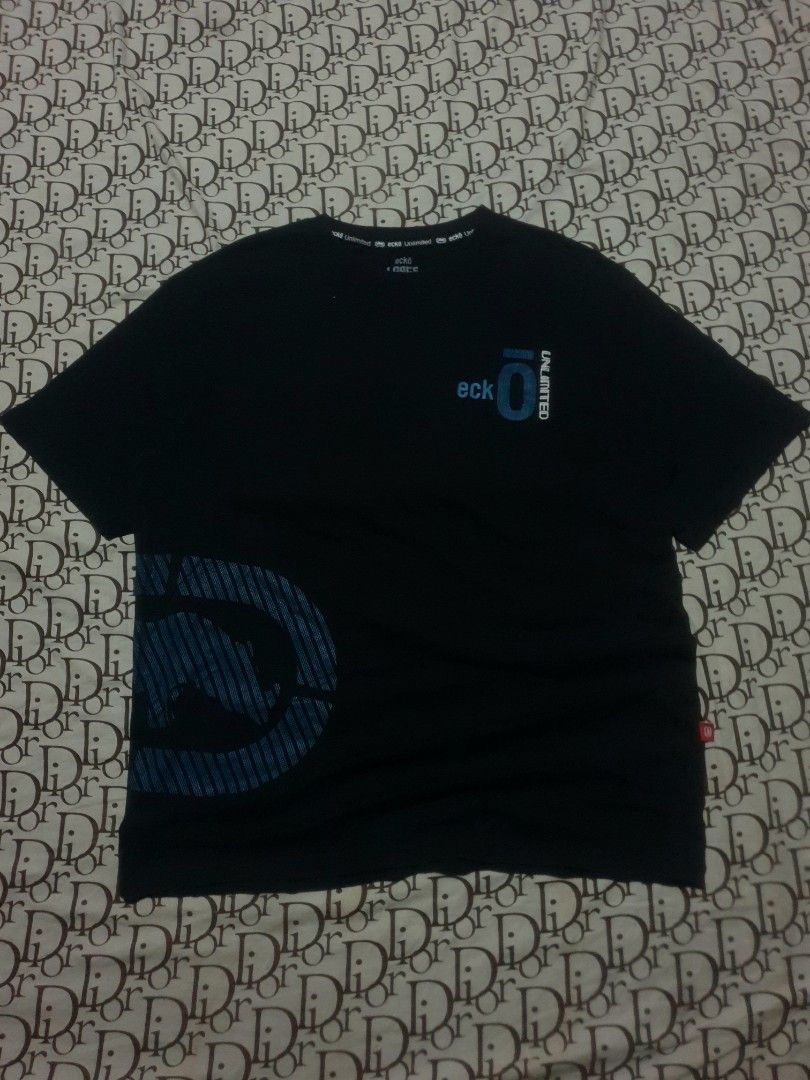Ecko United wrap around tshirt (Category: Tshirts & Polo Shirts ) located in San Fernando. Submitted by retro.district. (Listing ID 1470346047, Image 1). Description: - Ecko United wrap around design - Size: XL(23x29) - Condition: Excellent - No issue - Color Rate: 9.5/10.
