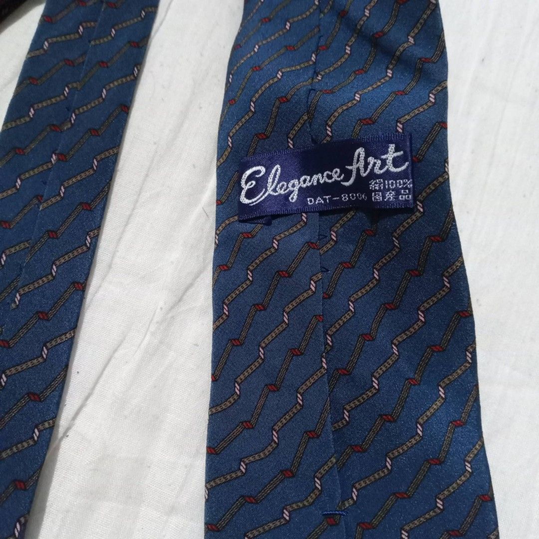 Elegance Art Necktie (Category: Ties) located in Caloocan City. Submitted by appleblossoms07 (Listing ID 1470315648, Image 2). Description: Length : 55.5".