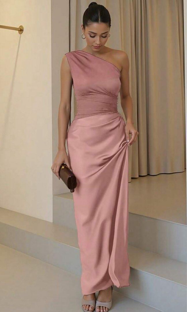 Elegant Solid Color Pleated Backless Satin Patchwork Maxi Dress (Category: Evening dresses & gowns) located in Manila. Submitted by tinly_yours (Listing ID 1470201009, Image 3). Description: Used once only.