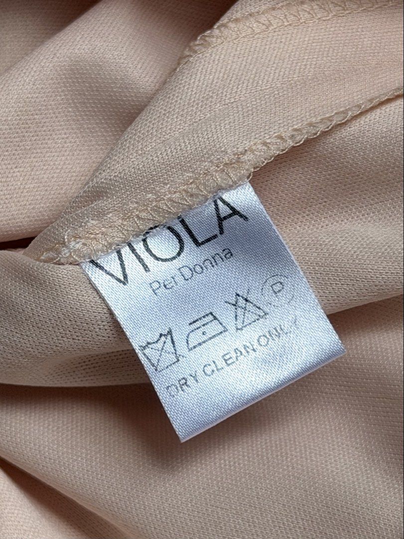 Emillio Pucci vibes Blush Satin Cami (Category: Others Tops) located in Manila. Submitted by lovesgisele. (Listing ID 1470273044, Image 3). Description: size s-semi m.